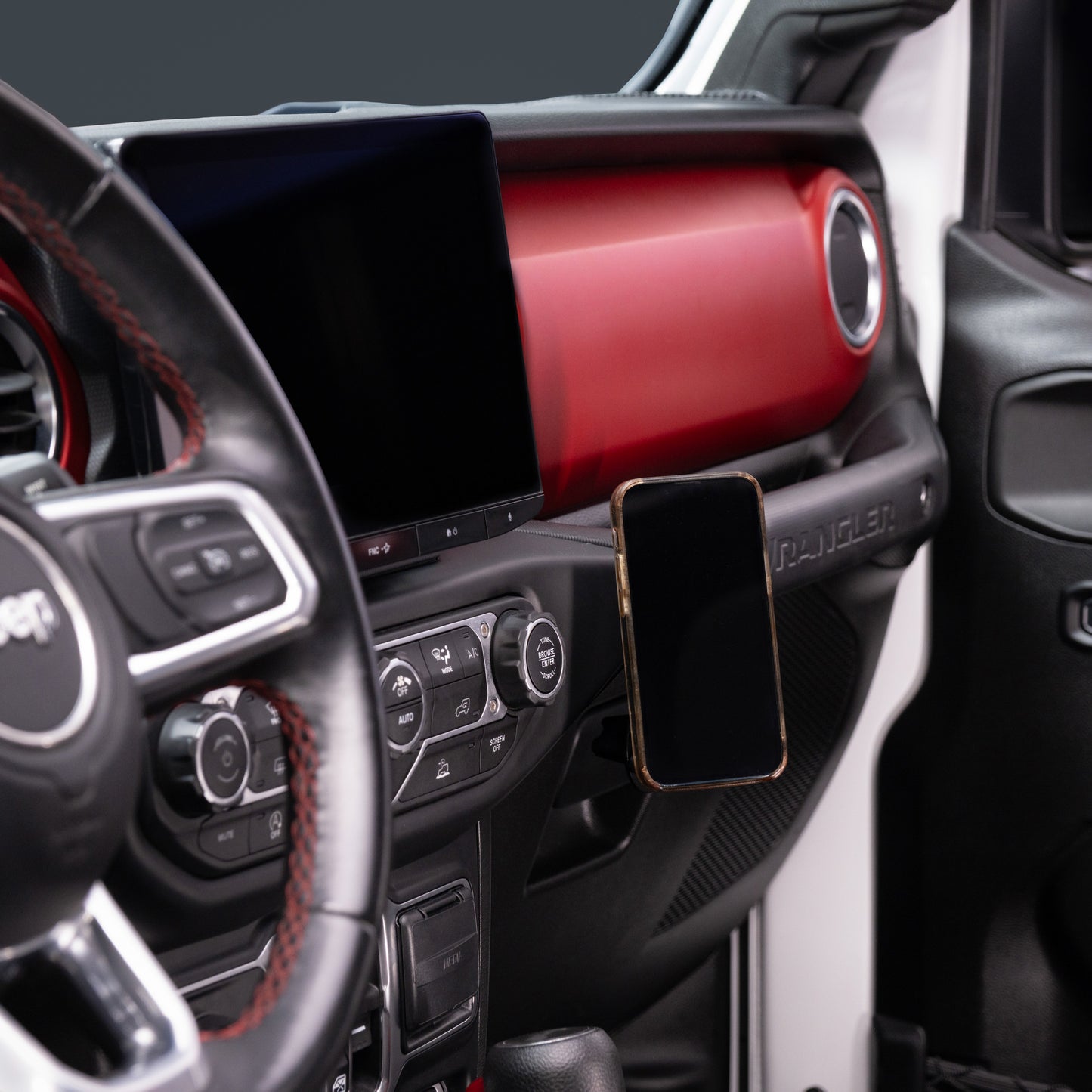 Bantam Overland Cell Phone Mount | '18 - '23 Wrangler JL