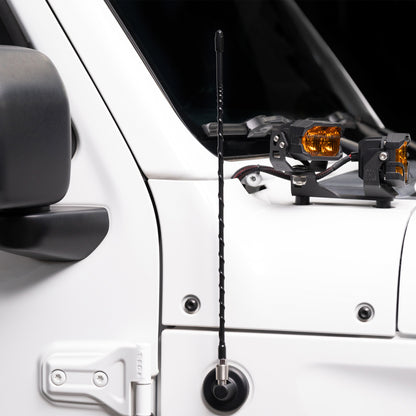 Bantam Overland Stubby Antenna (powered by Firestik®) | '18 - '24 Wrangler JL