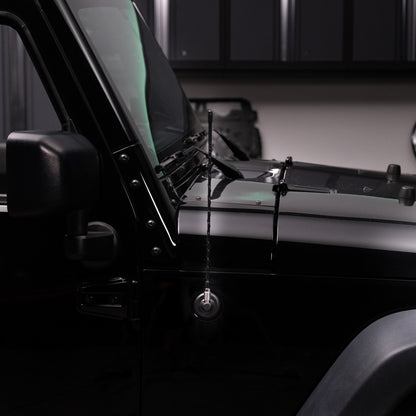 Bantam Overland Stubby Antenna (powered by Firestik®) | '07 - '18 Wrangler JK